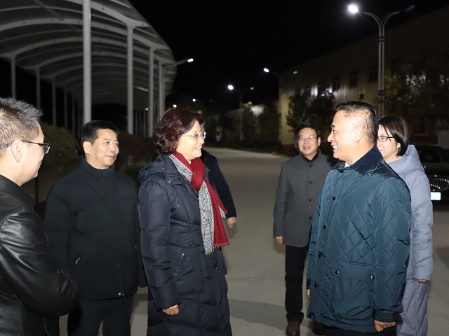 8d1f8faed5dc7c850f9a2533aaaa4283