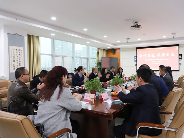 4e3df4288ac86f4ff7ea0542a5dd5db6